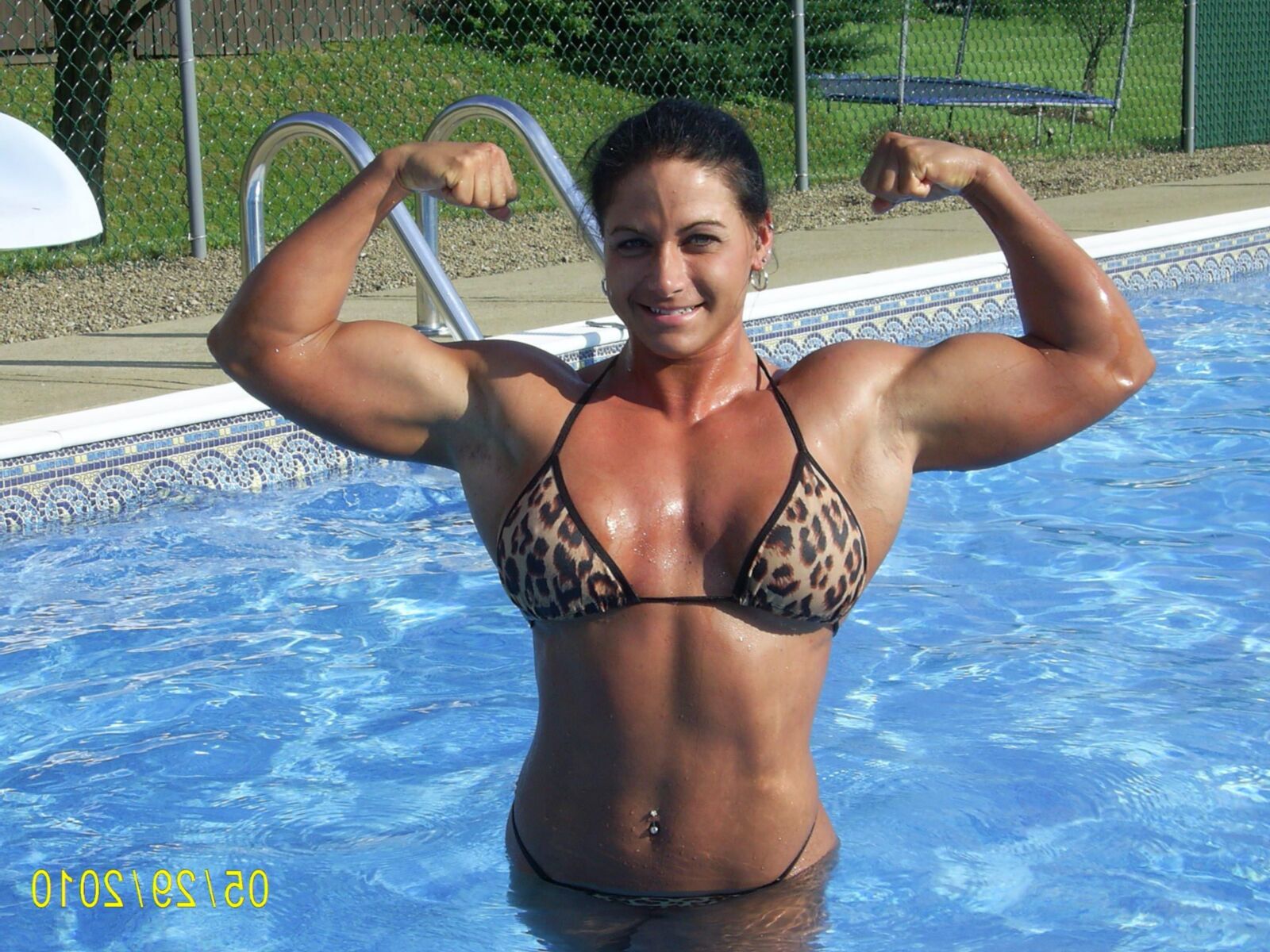 Random Muscle Girls 