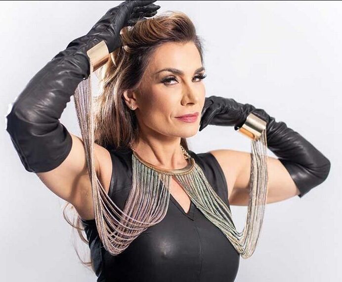 Mature Ladies to Adore 