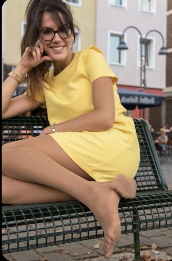 Pantyhose à nouveau, profitez-en!