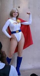 Power Girl, también conocida como Paige Stetler