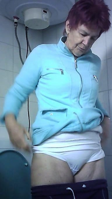 бабушка