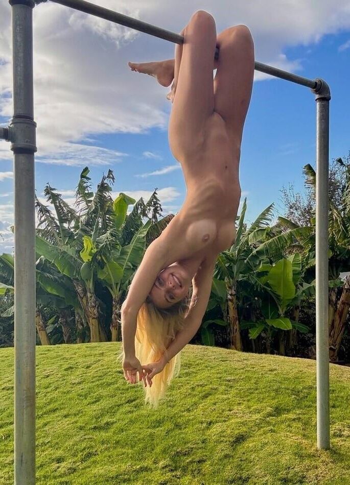 ¡Especial desnudo diario!