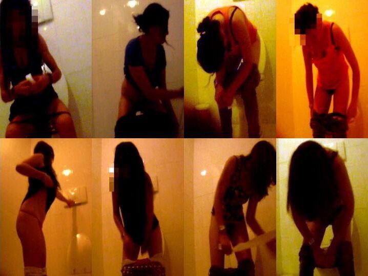 Italian Students Pee WC Voyeur 