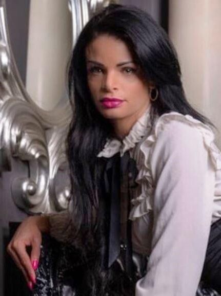 Caras