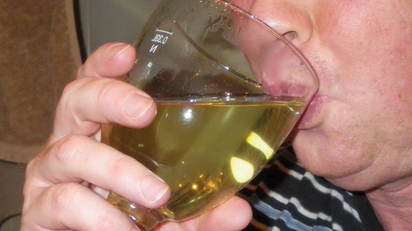 Frische Heisse Pisse