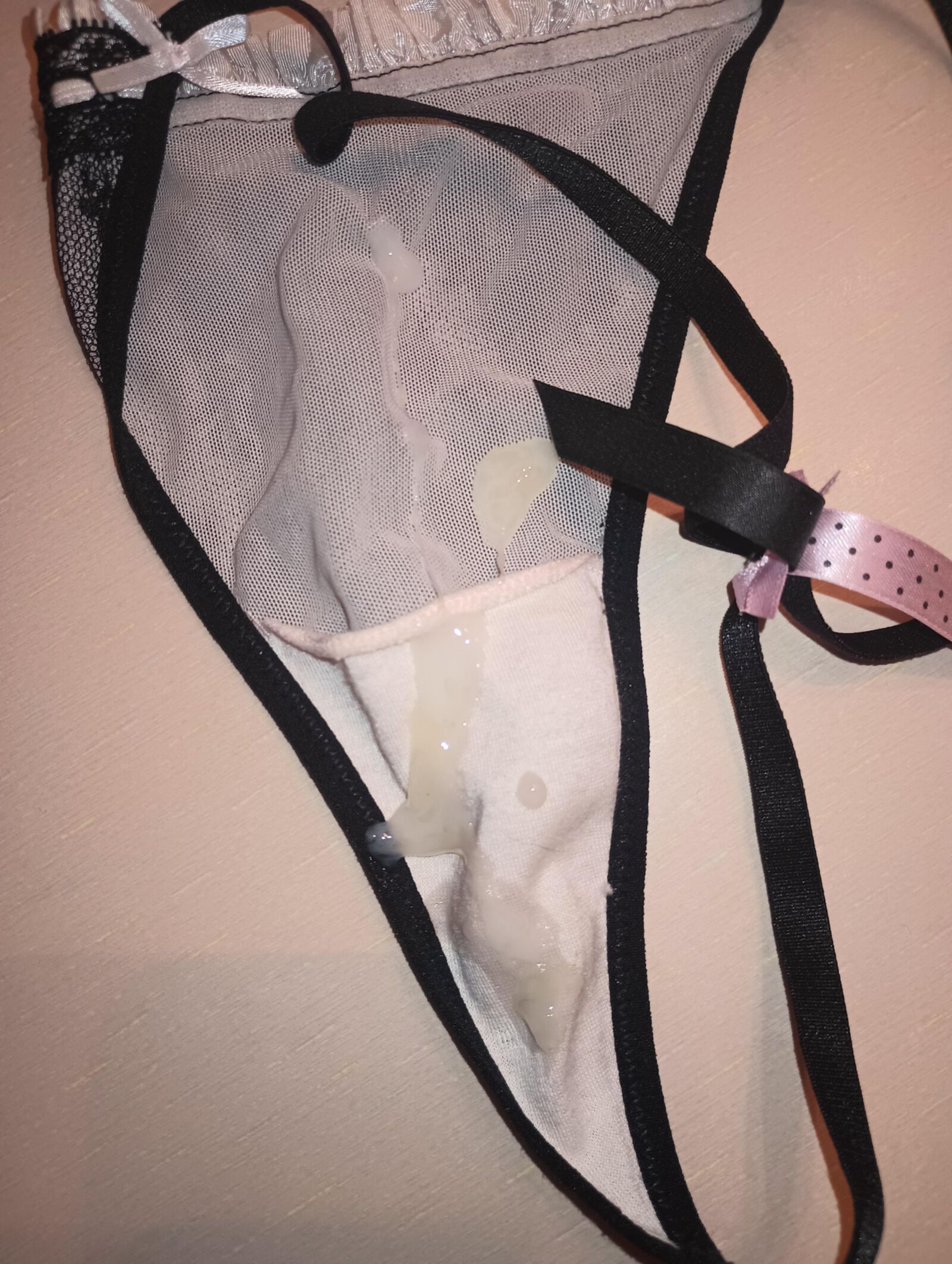 Hermana adolescente serbia, sus cosas/srbija klinka sestra i njen ves