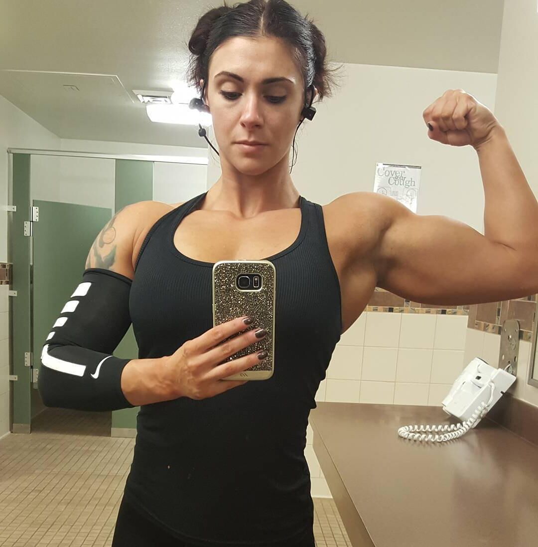 Filles musculaires aléatoires