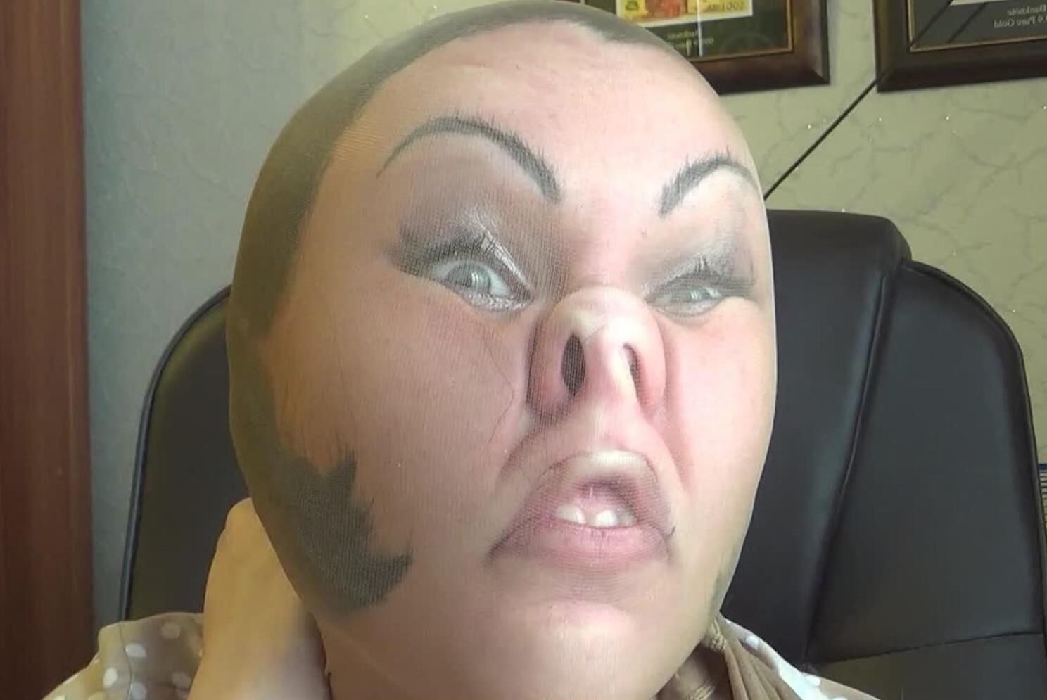 Искаженные лица