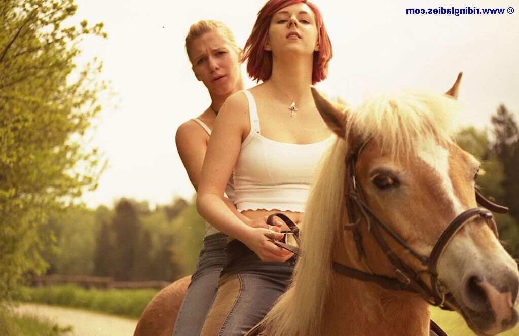 PONY RIDING 