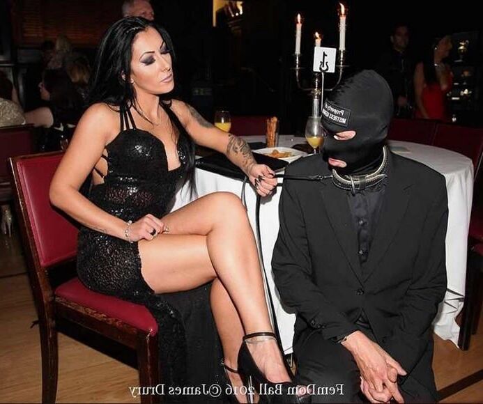 Strict Femdom Ladies 