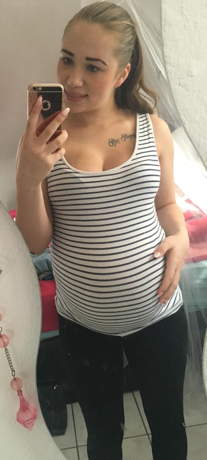 Titjob or blowjob ? Comment