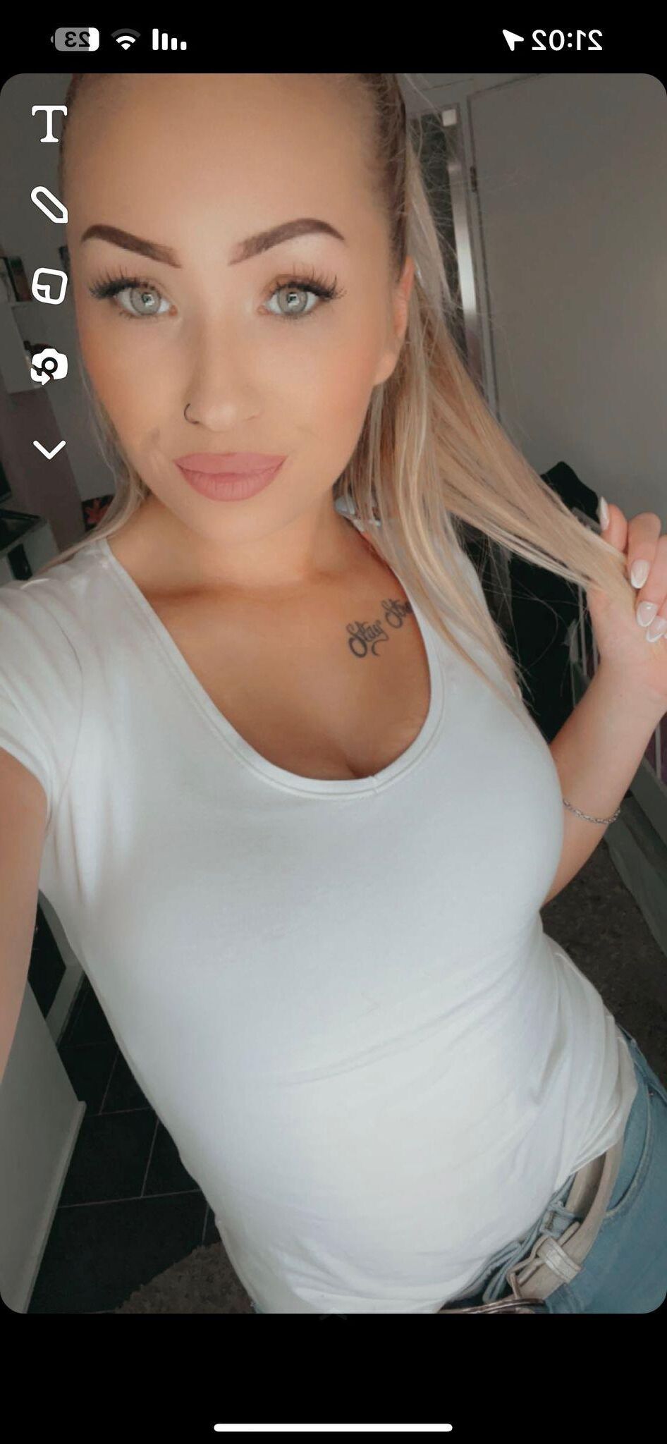 Titjob or blowjob ? Comment