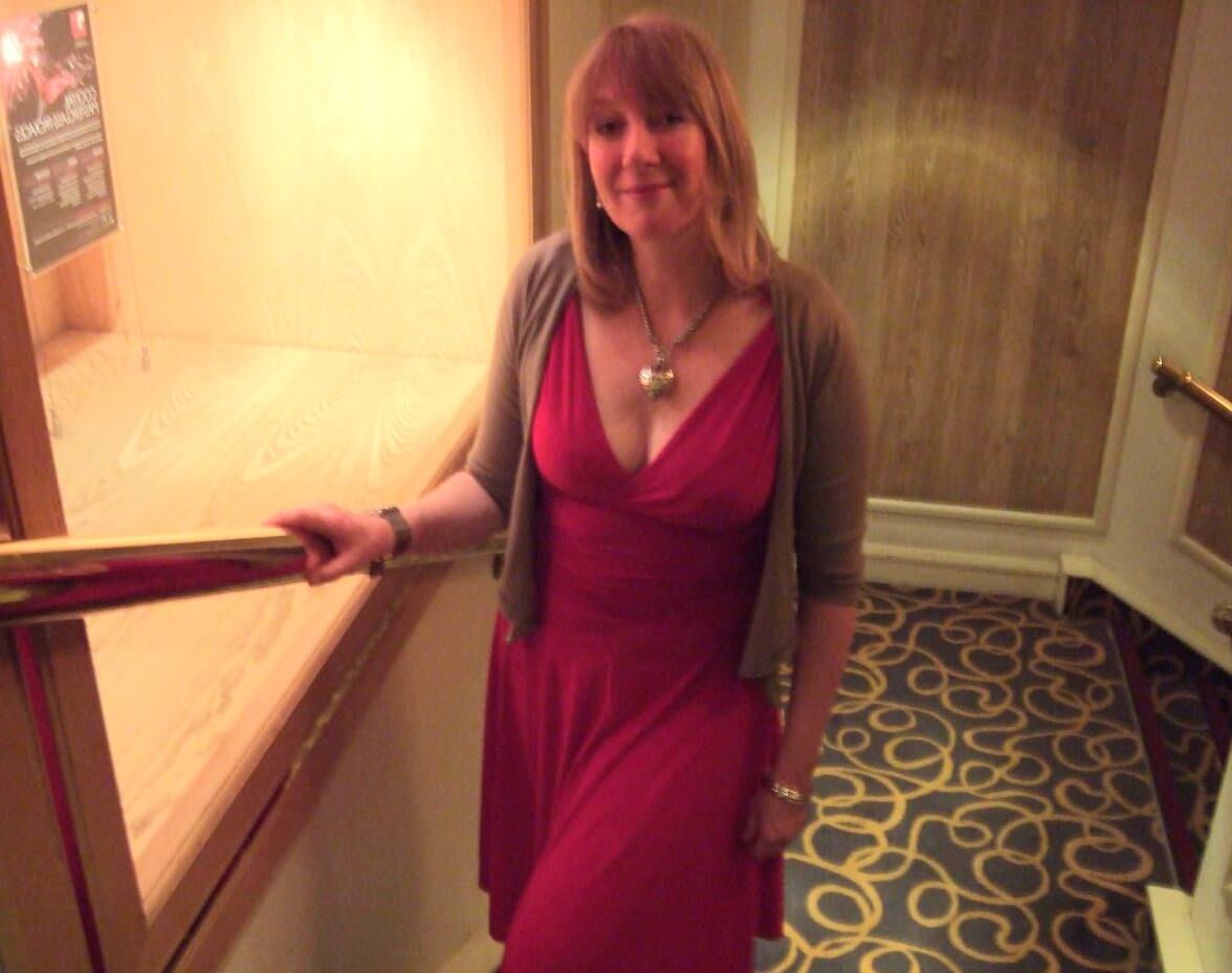 British MILF flashes stocking tops