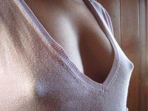 Braless 