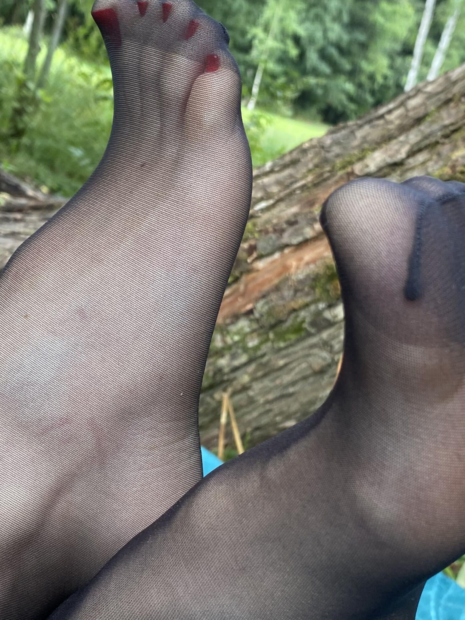 ex novia en calcetines de nylon negro