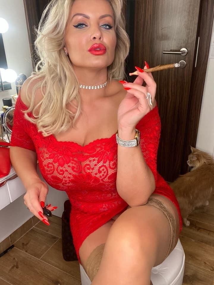 The Smoking MILF Collection Vol 