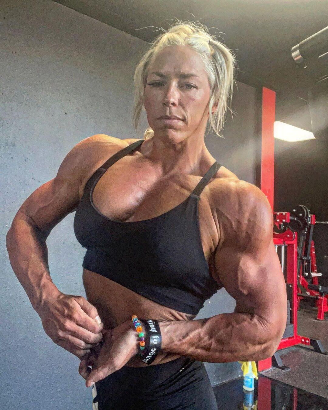 Random Muscle Girls 