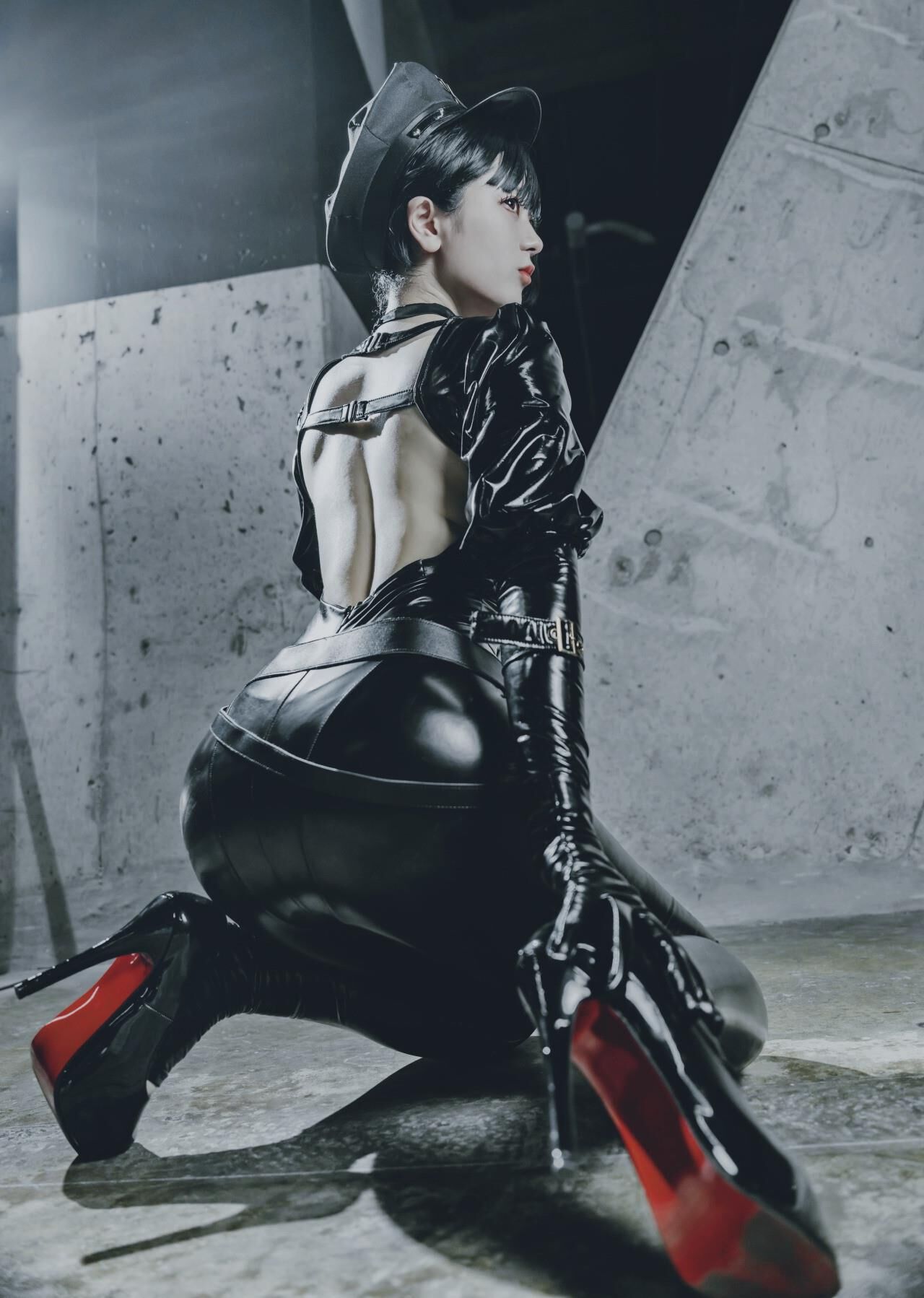 Fetish: Yellow and Black Edition 