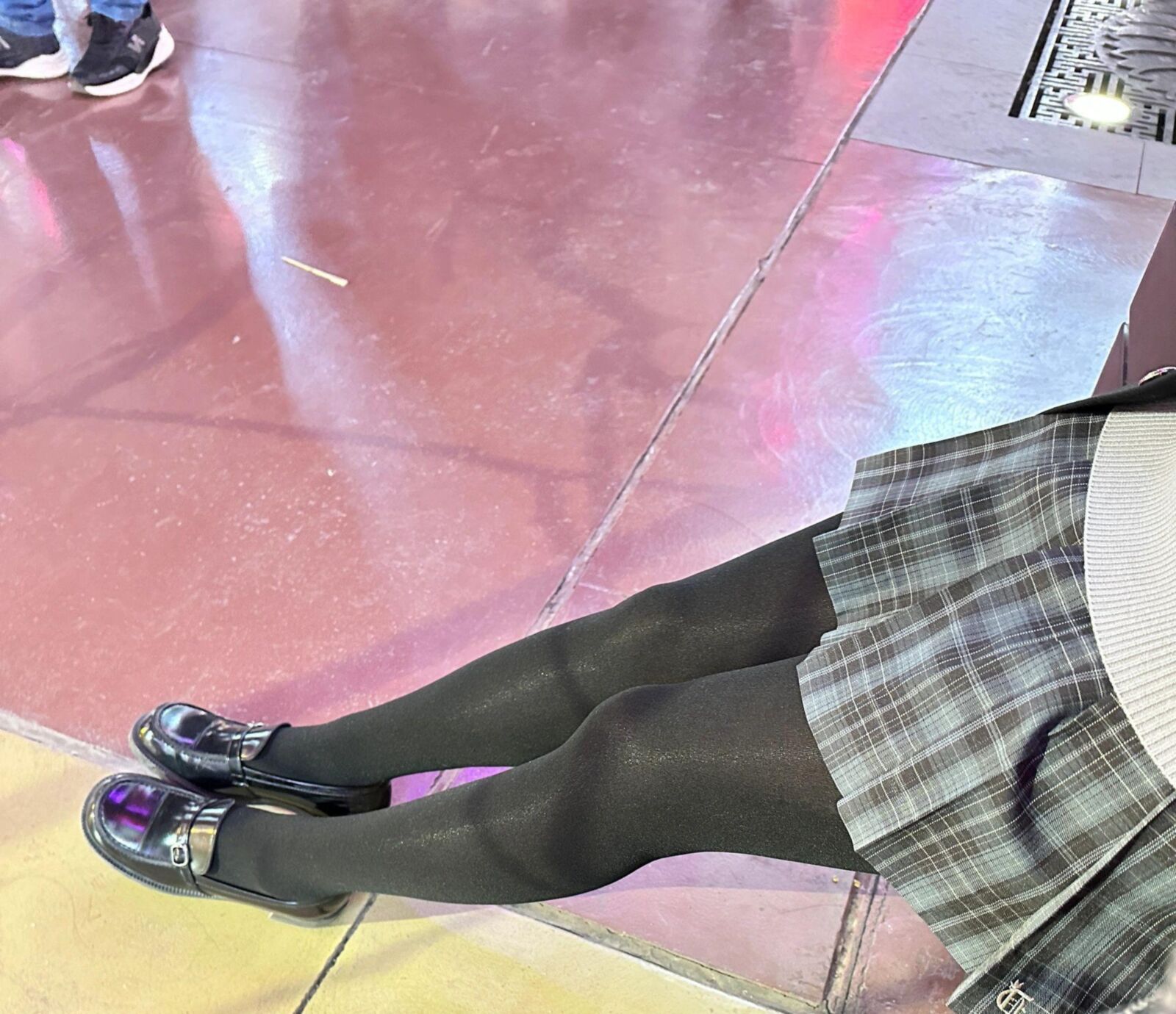 Leggy Delights