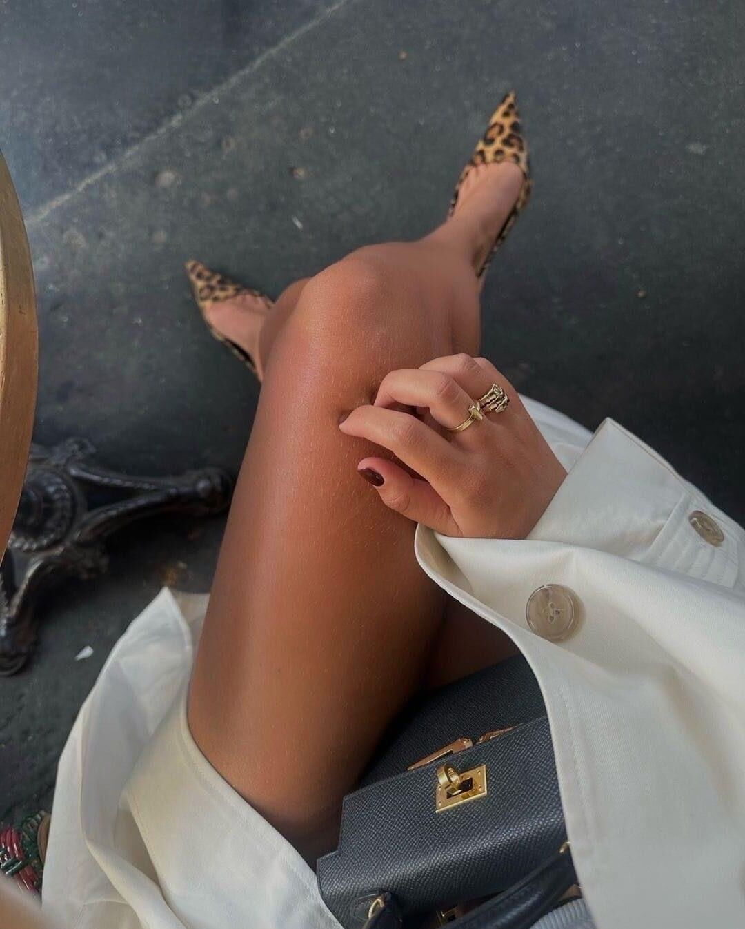 Leggy Delights