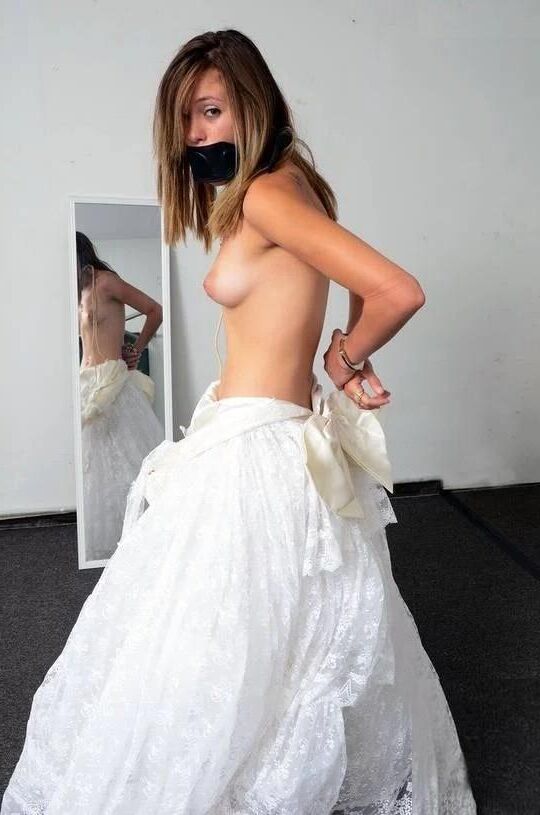 Bondage Brides Pt。