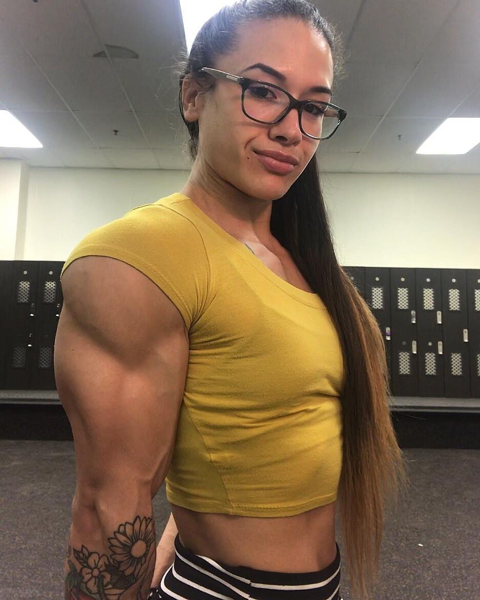 Random Muscle Girls 
