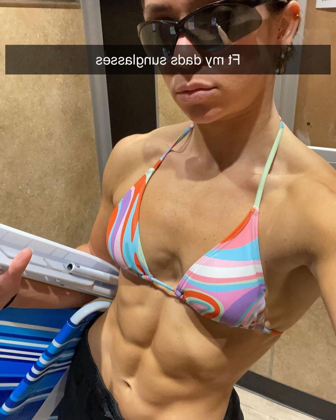 Random Muscle Girls 