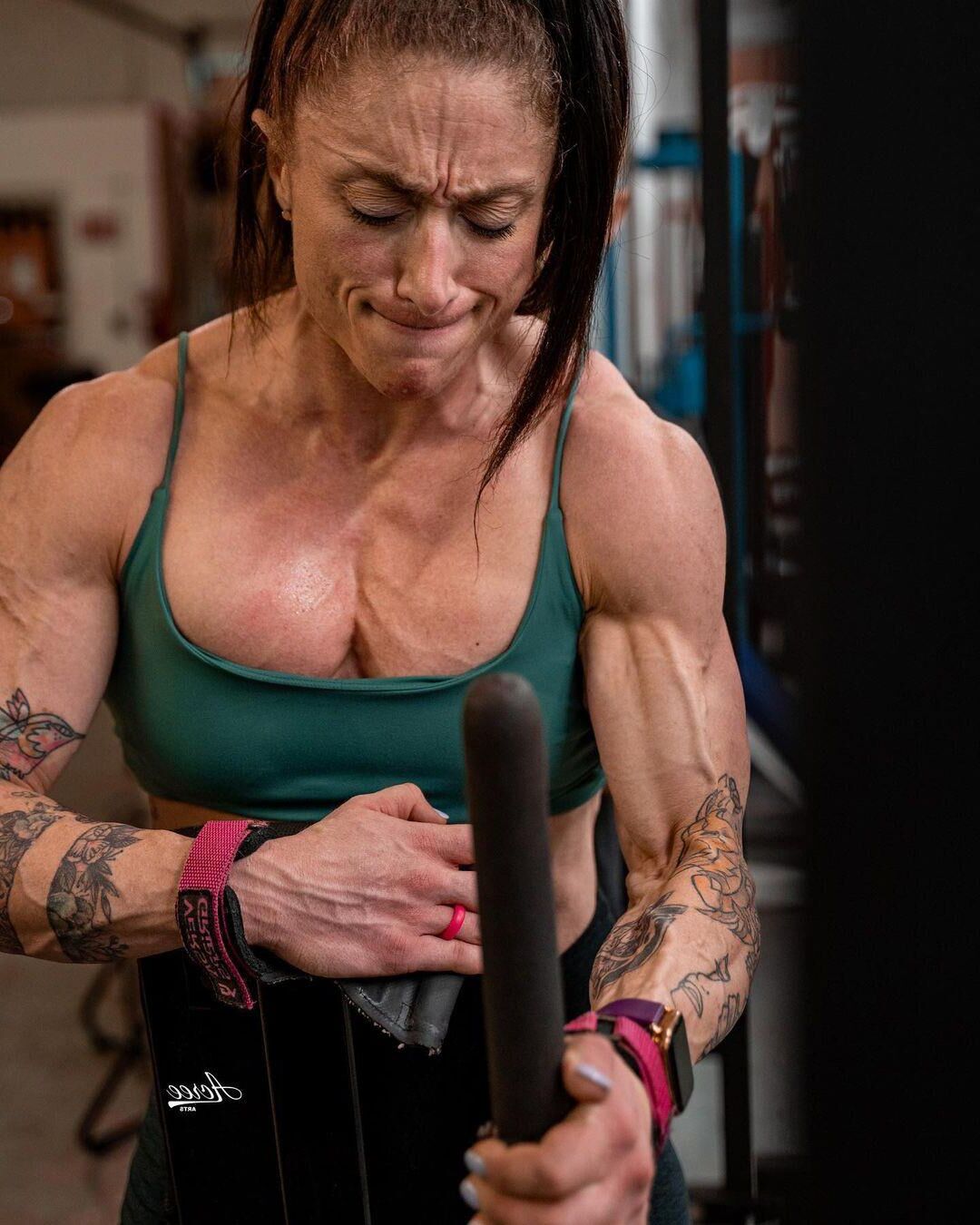 Random Muscle Girls 