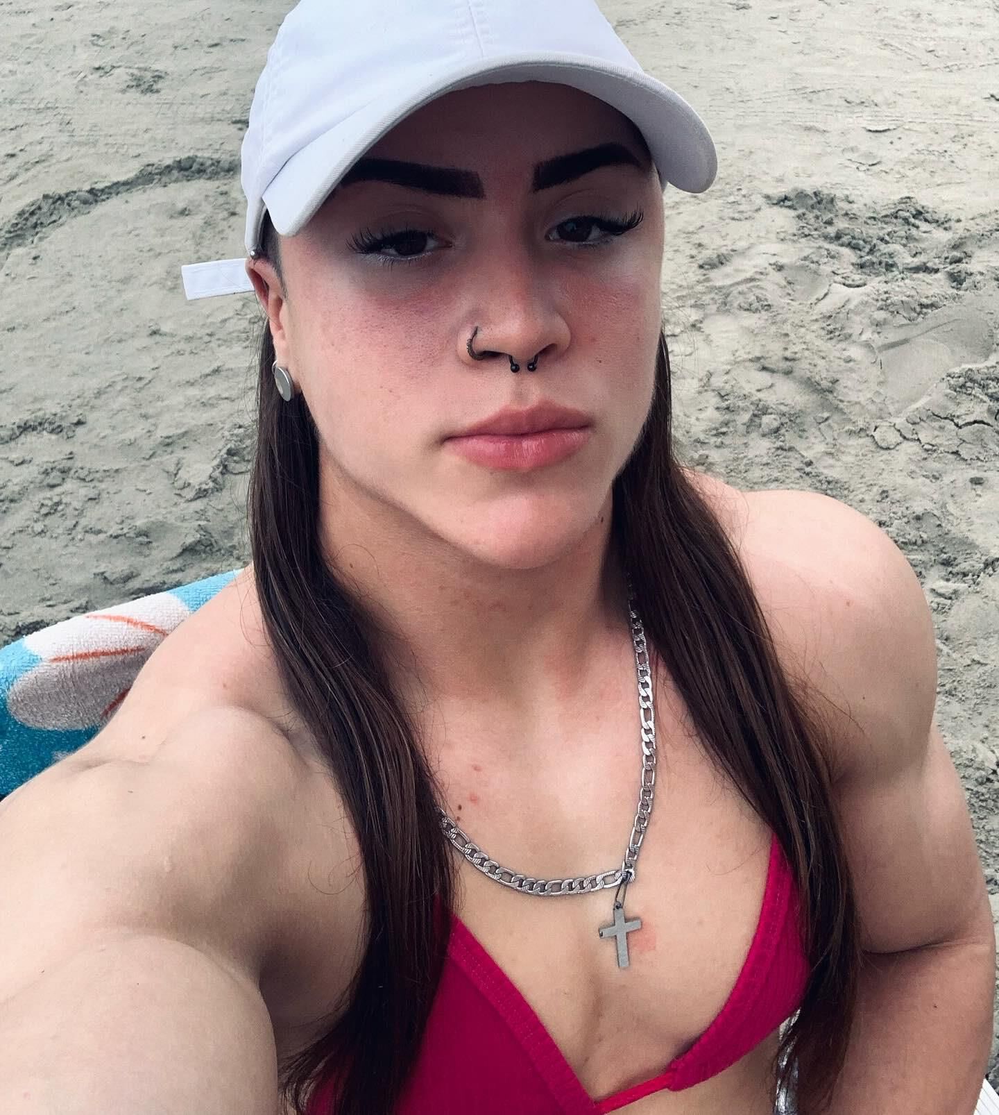Antonela R
