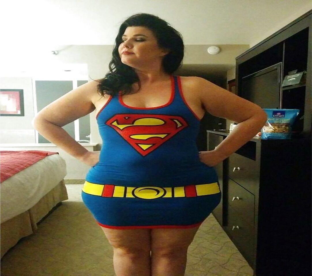 Reminds me or a Hot One I used to Fuck, Love the Hips