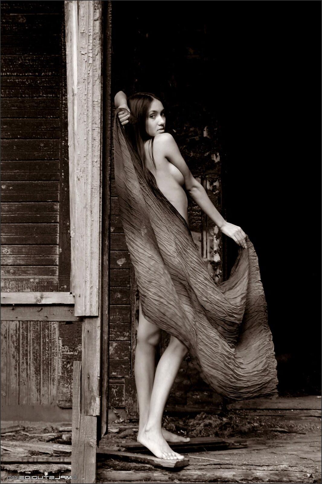 Kamilla russian teen nude in black and white