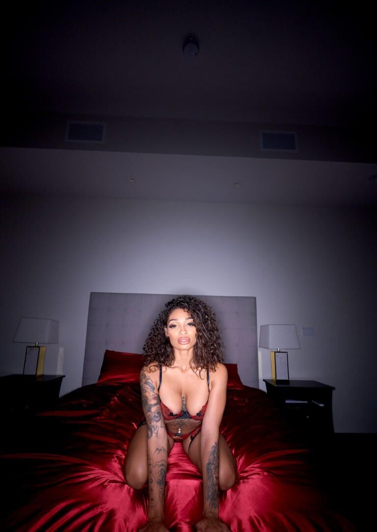 SEXY LINGERIE 