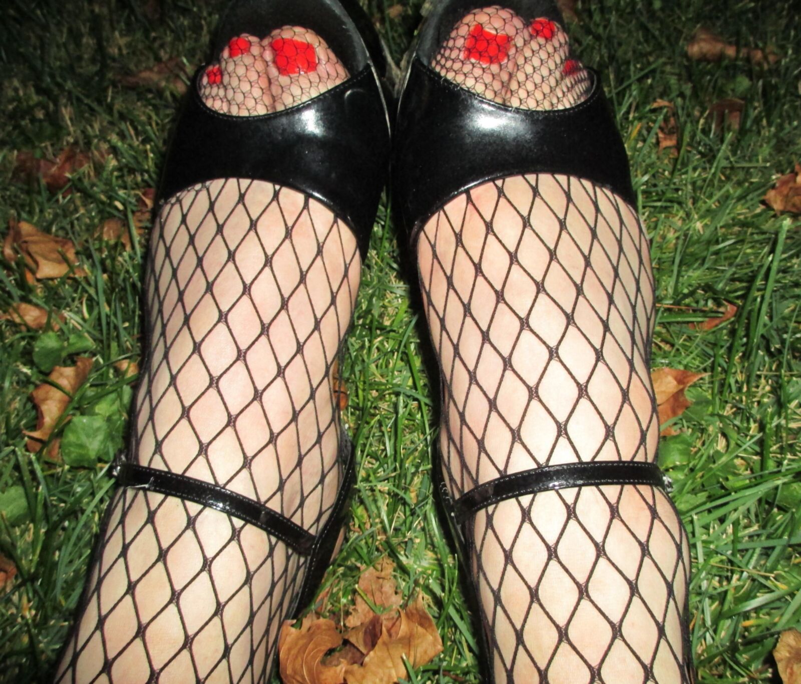 Trinities sexy legs 