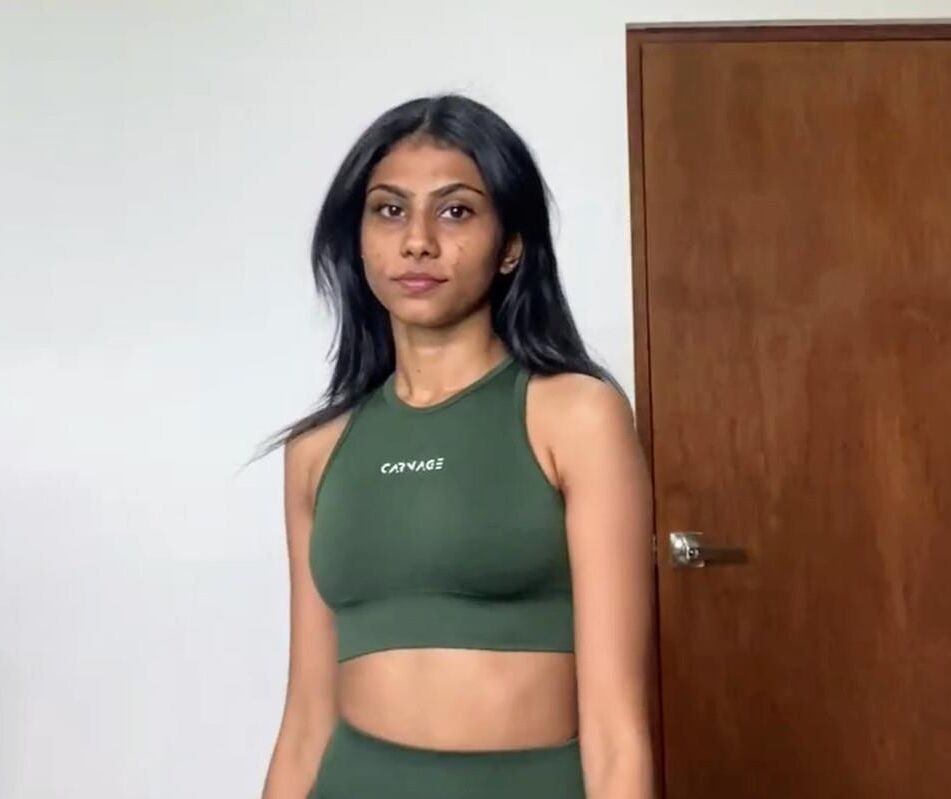 Ami in Norfolk Green.