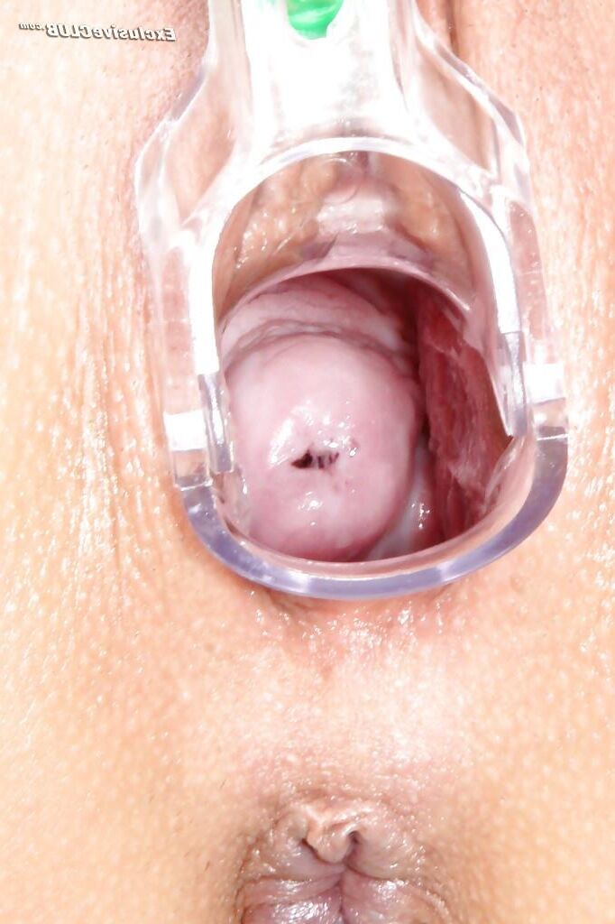 Visible peehole / urethra is kinky horny