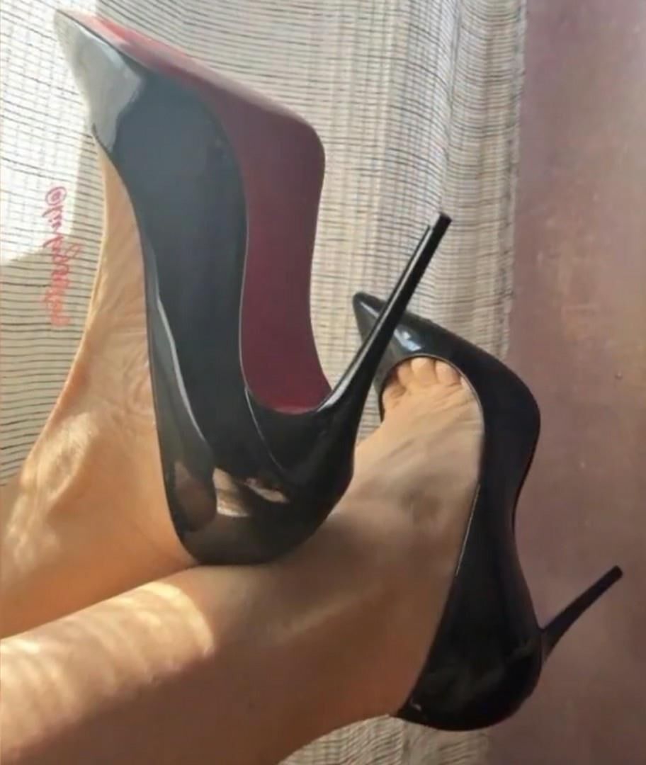 fuck me shoes 