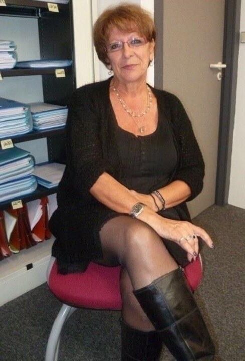 Female Authority 