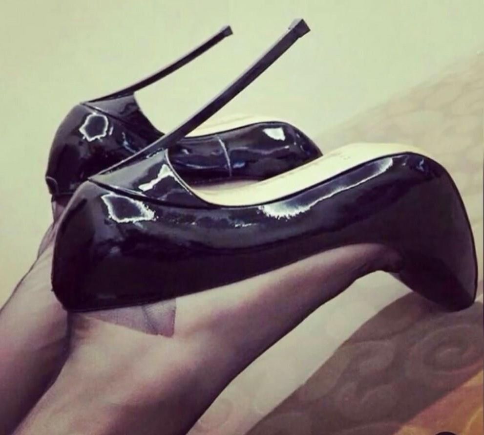 fuck me shoes 