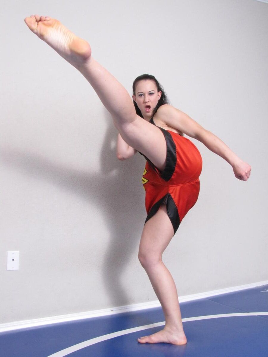 Cheyenne Muay Thai Girl