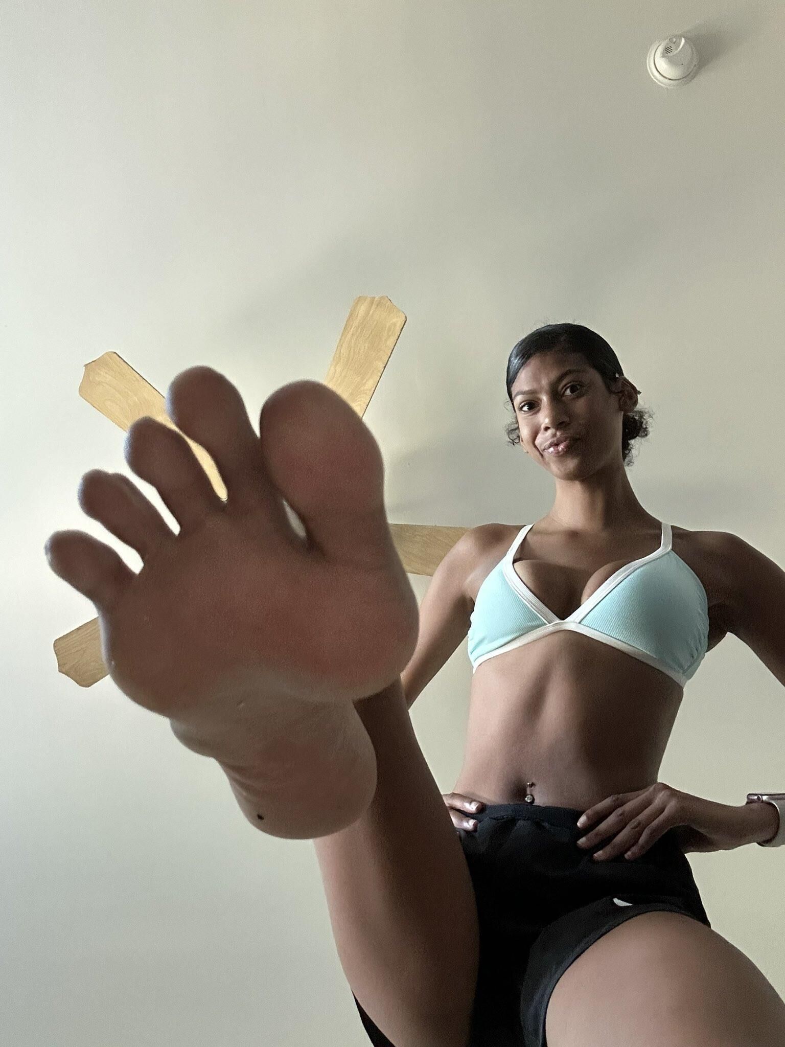 Kira Amazon Feet
