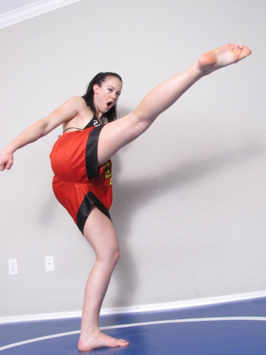 Cheyenne Muay Thai Girl