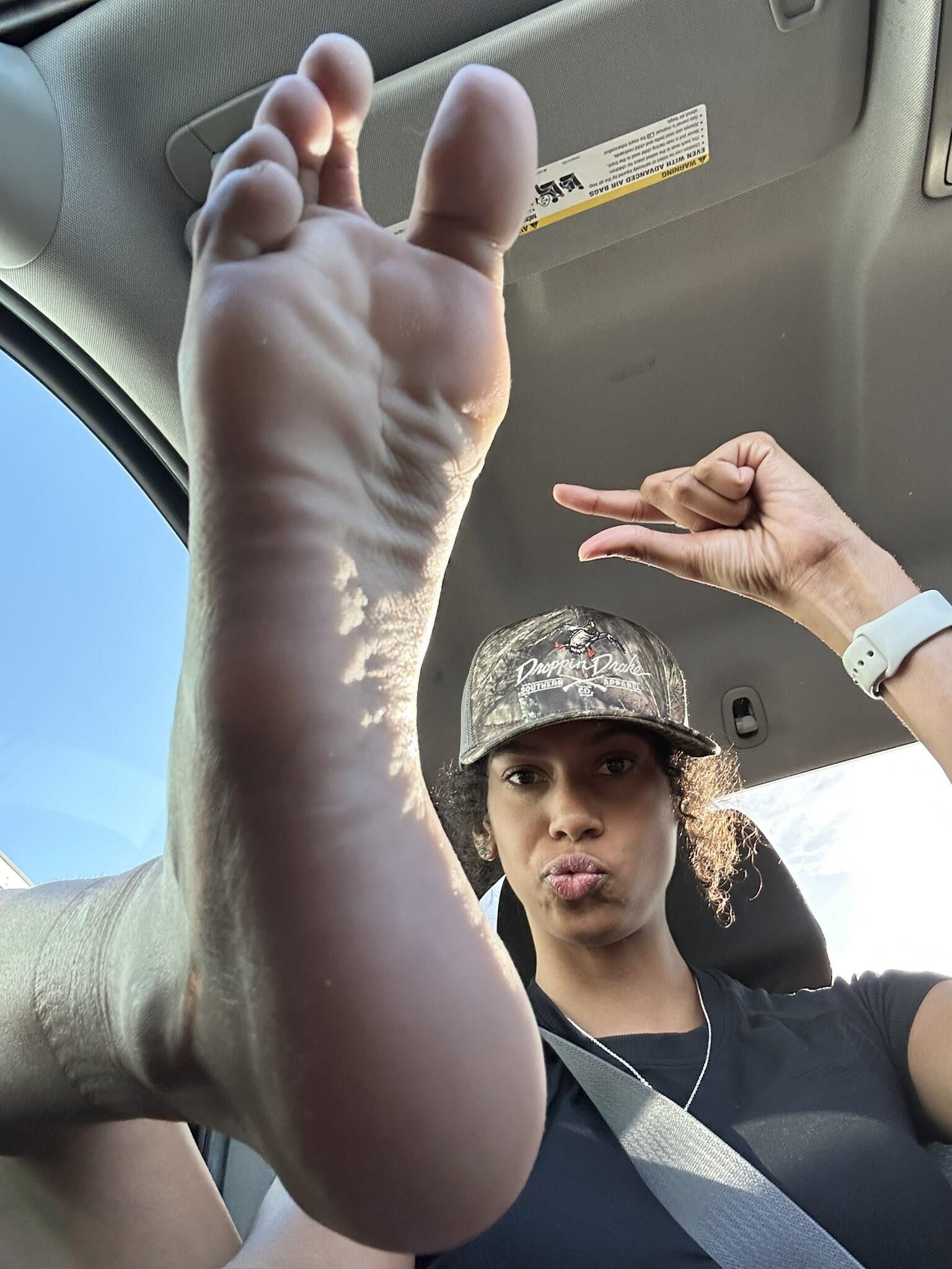 Kira Amazon Feet
