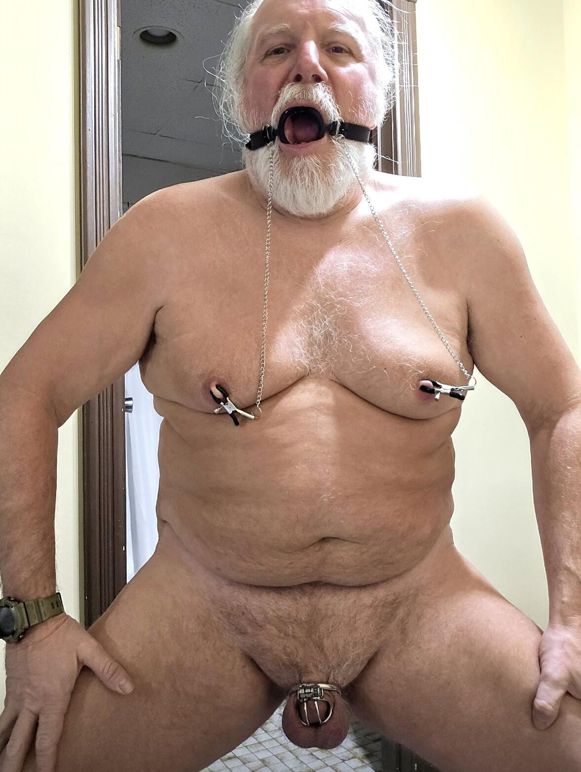 GuyTrépanierFAG Esclave Canada