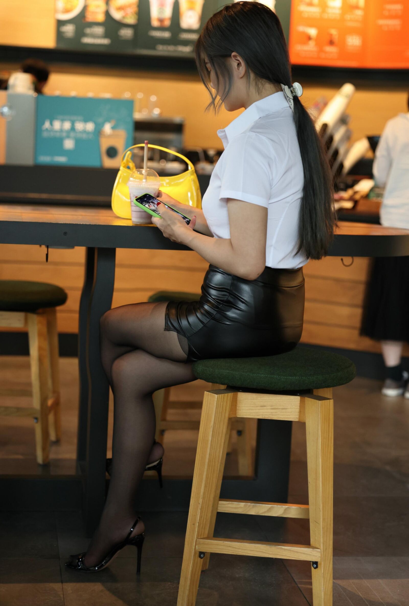 ミニスカート