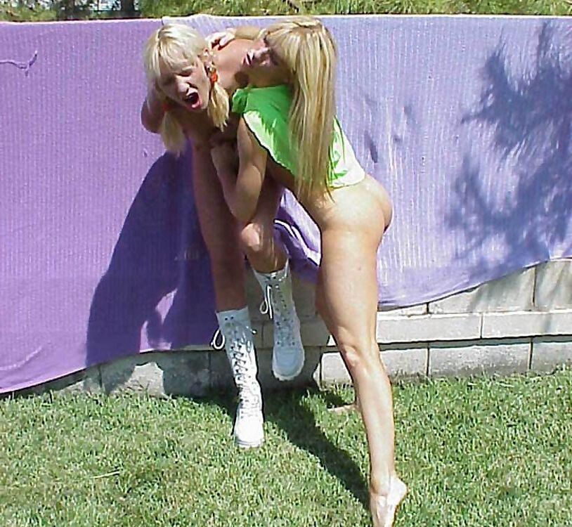 Catfight and Wrestling Pix 