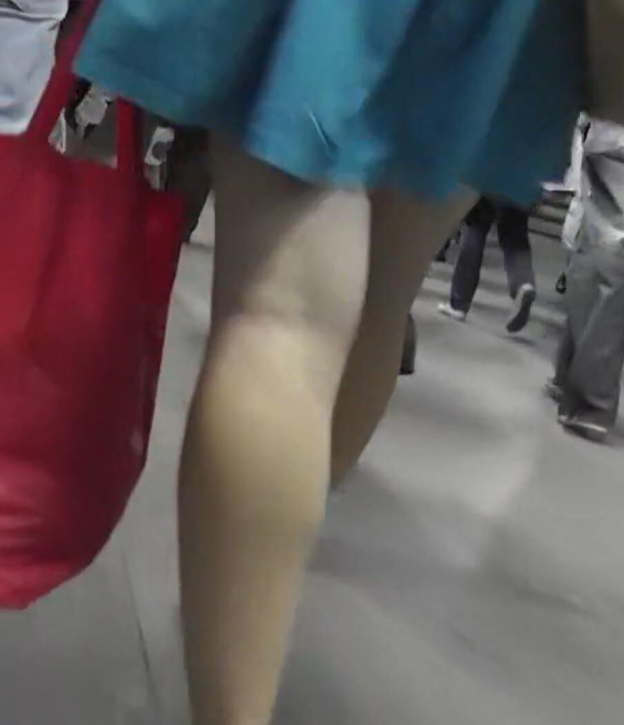 Upskirt in metro