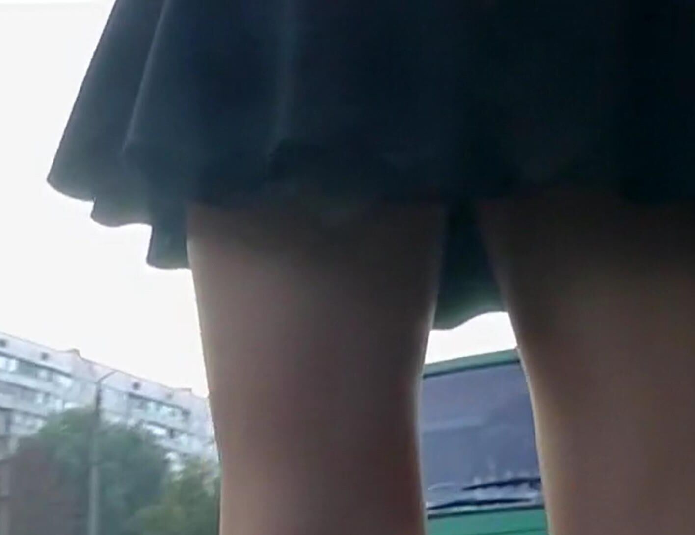 Upskirt Nacktyhose mit Cameltoe