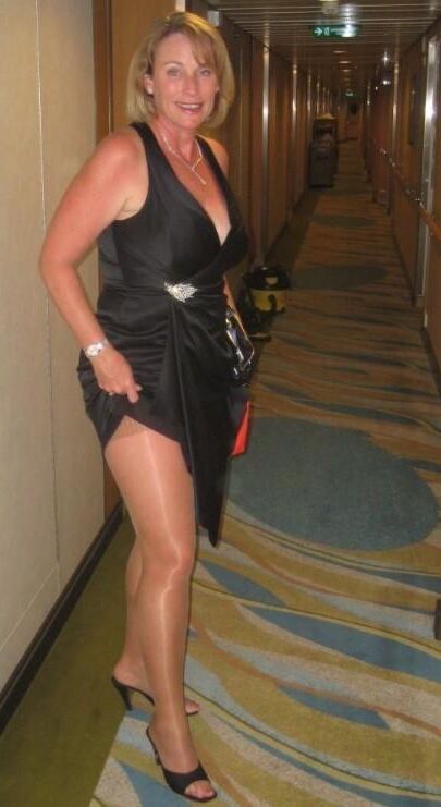 Mostly matures mostly legs 