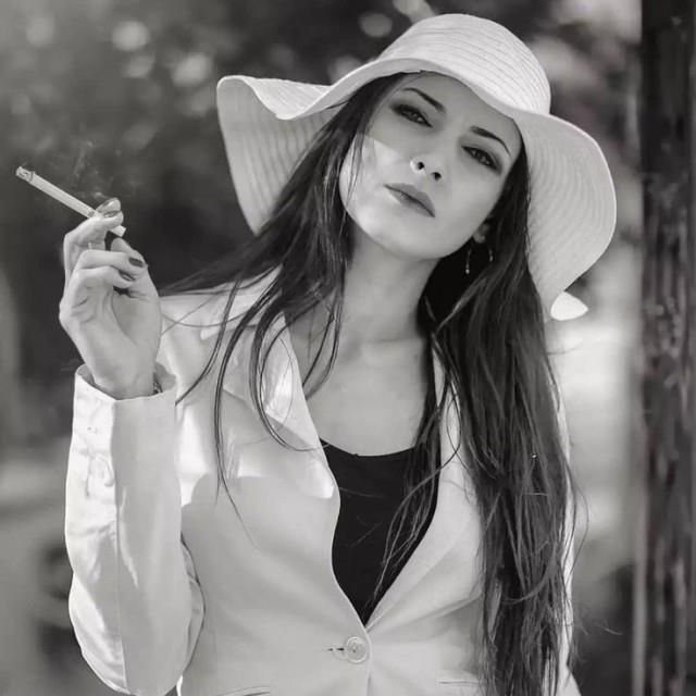 Smoking 