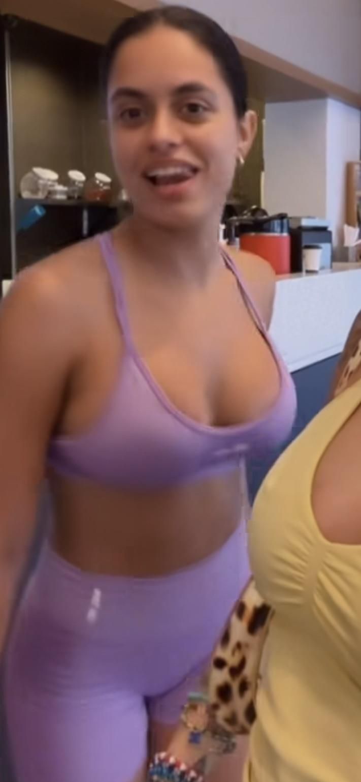 Sexy babe 